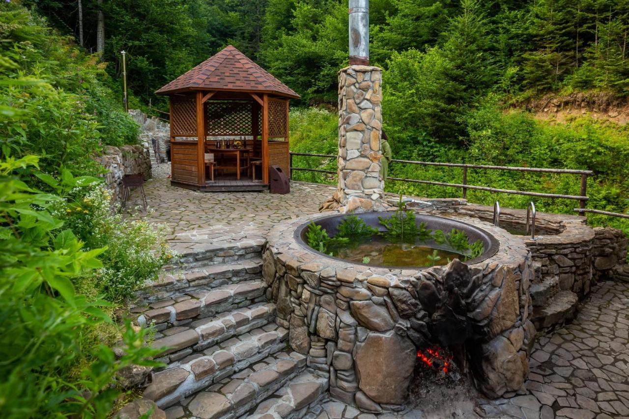 Osonnya Karpaty Medical & Готель Східниця
